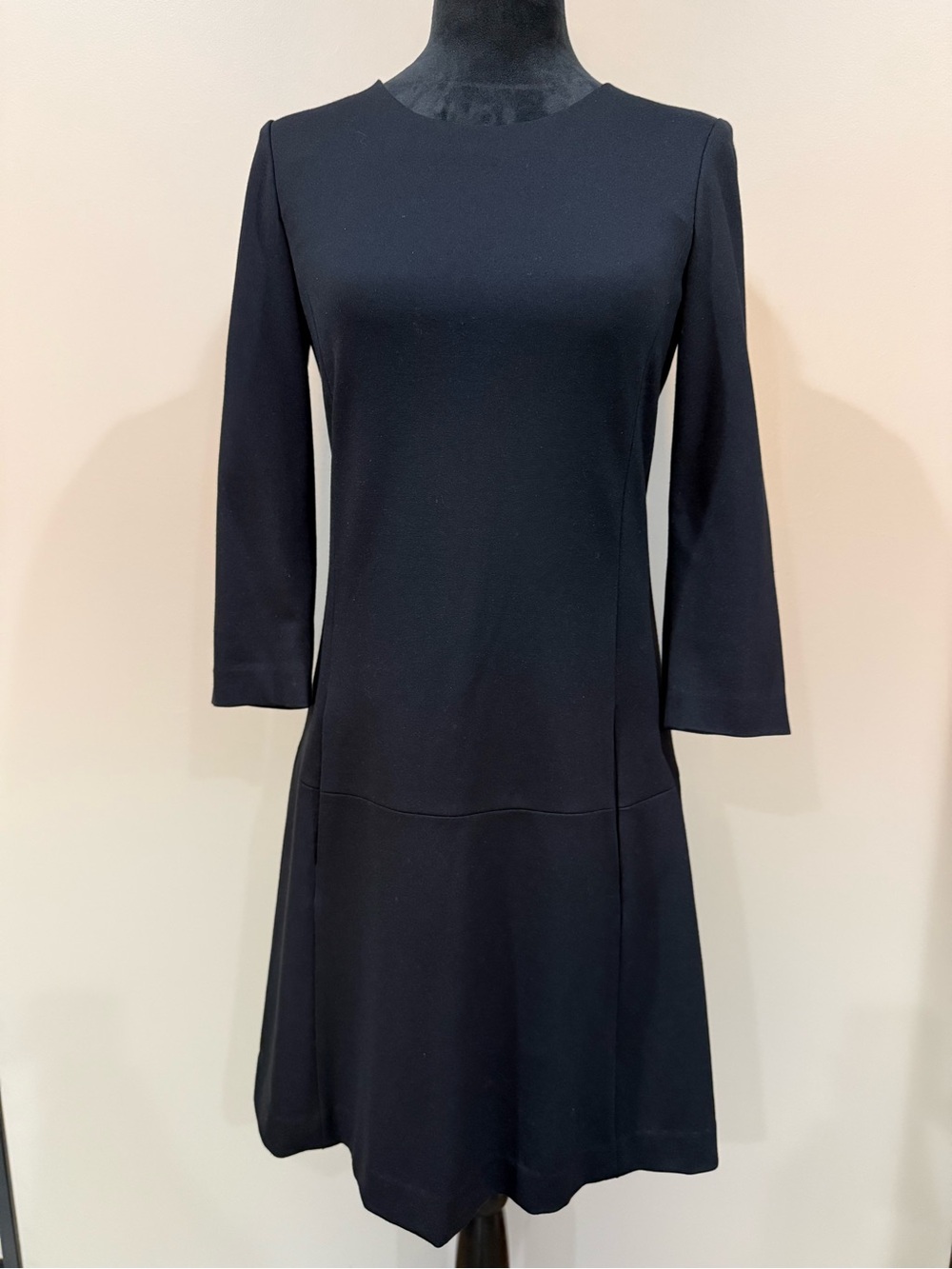 Theory Black 3/4 Sleeve A-Line Shift Dress with Tailored Seams